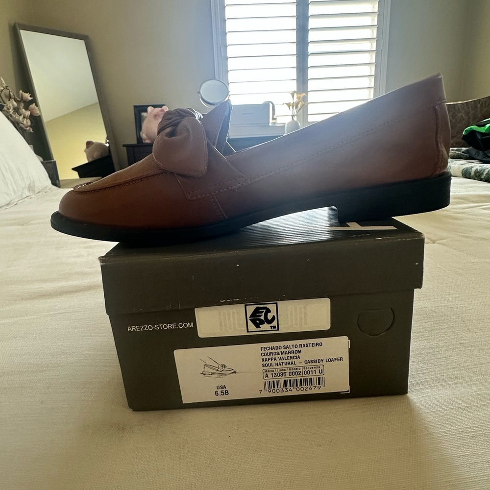 Cassidy Bow Leather Slip-On Loafer in Brown